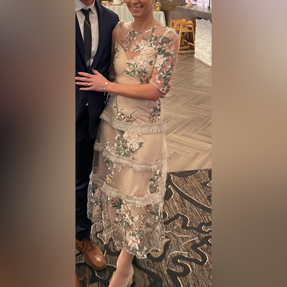 Just Me Dress Floral Embroidered Mesh w/ Lining Formal Dress size Extra Small - Picture 4 of 9